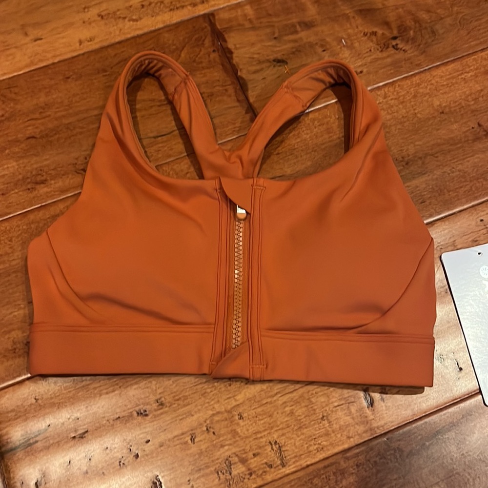NWT Athleta Ultimate Zip Front Bra A-C Size XS - Picture 5 of 11